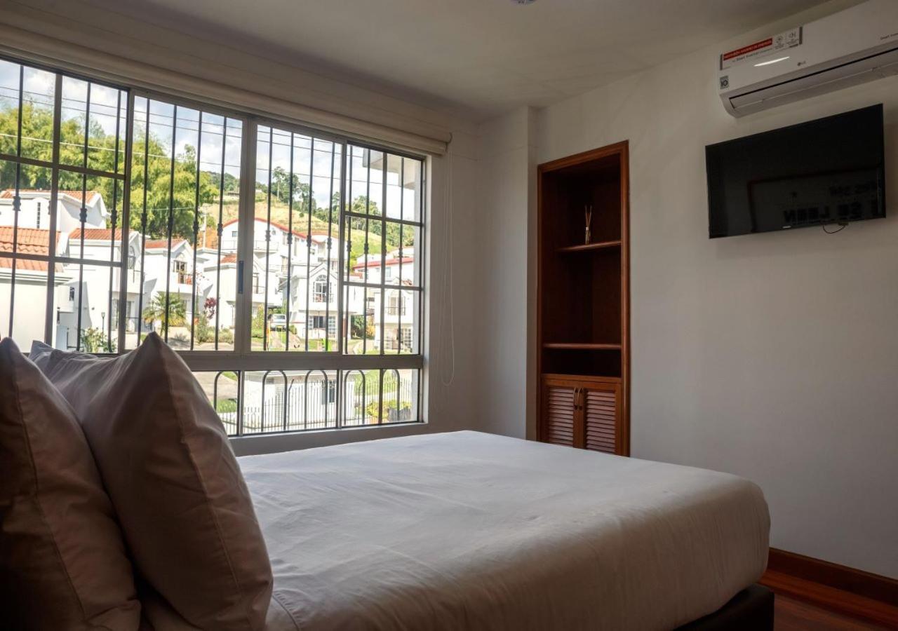 Agatalh Pinares Alto Hotel 4*